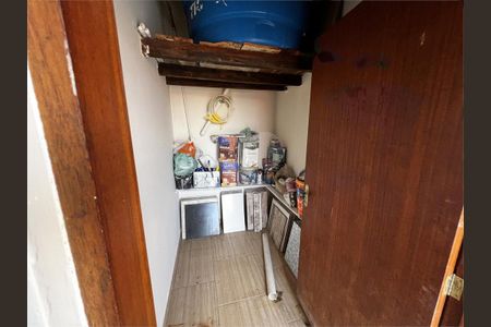 Casa à venda com 158m², 2 quartos e 2 vagas