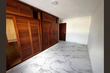 Casa à venda com 2 quartos, 158m² em Parque Jabaquara, São Paulo
