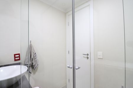 Apartamento à venda com 53m², 2 quartos e 1 vagaBanheiro Social