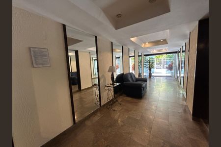 Apartamento para alugar com 95m², 2 quartos e 1 vagaHall de entrada