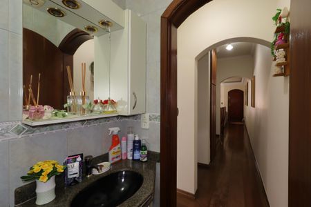 Casa para alugar com 235m², 3 quartos e 5 vagasLavabo