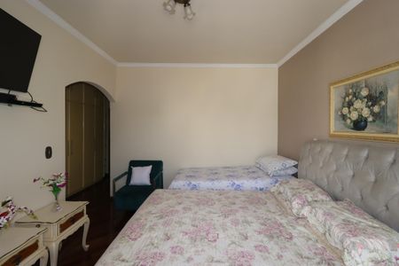 Casa para alugar com 235m², 3 quartos e 5 vagasSuíte