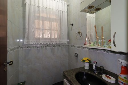 Casa para alugar com 235m², 3 quartos e 5 vagasLavabo