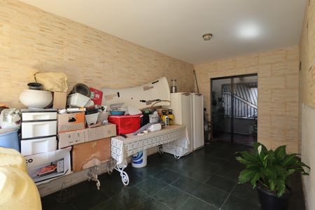 Casa para alugar com 235m², 3 quartos e 5 vagasEspaço de Festas