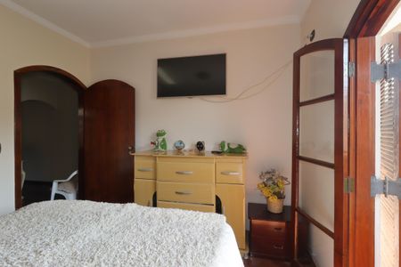 Casa para alugar com 235m², 3 quartos e 5 vagasQuarto 1