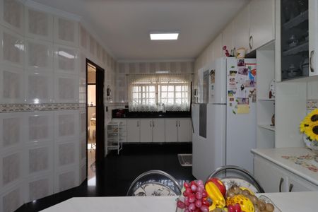 Casa para alugar com 235m², 3 quartos e 5 vagasCozinha