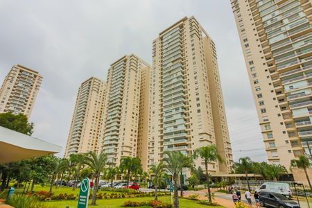 Apartamento para alugar com 134m², 4 quartos e 2 vagas Apartamento para alugar com 134m², 4 quartos e 2 vagasFachada