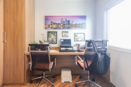 Apartamento para alugar com 134m², 4 quartos e 2 vagas Apartamento para alugar com 134m², 4 quartos e 2 vagasQuarto 1