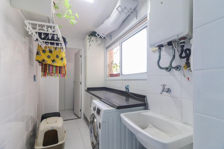Apartamento para alugar com 134m², 4 quartos e 2 vagas Apartamento para alugar com 134m², 4 quartos e 2 vagasLavanderia