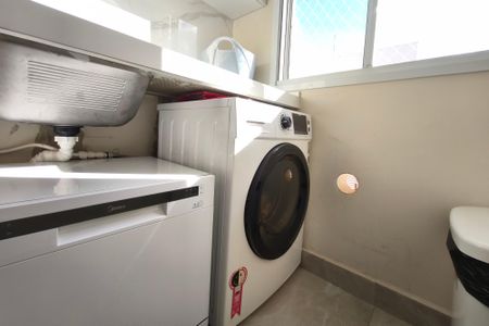 Apartamento à venda com 50m², 2 quartos e 1 vaga Apartamento à venda com 50m², 2 quartos e 1 vagaÁrea de Serviço