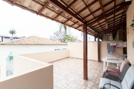 Apartamento à venda com 174m², 4 quartos e 1 vaga Apartamento à venda com 174m², 4 quartos e 1 vagaCobertura