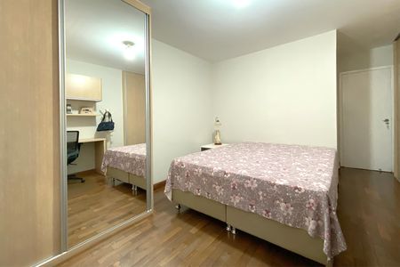 Apartamento à venda com 274m², 4 quartos e 2 vagasSuite 1