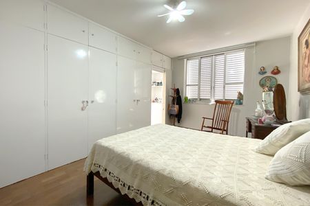 Apartamento à venda com 274m², 4 quartos e 2 vagasSuite 2