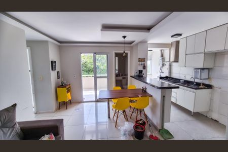 Sala de apartamento à venda com 2 quartos, 56m² em Irajá, Rio de Janeiro