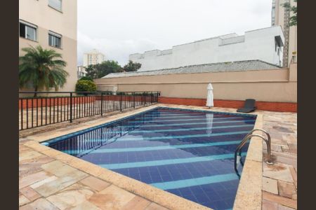 Apartamento à venda com 72m², 2 quartos e 1 vaga Apartamento à venda com 72m², 2 quartos e 1 vagaÁrea comum - Piscina