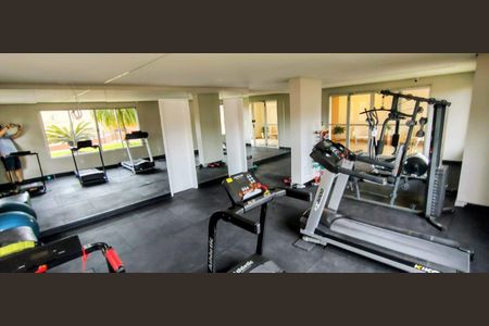 Apartamento à venda com 72m², 2 quartos e 1 vaga Apartamento à venda com 72m², 2 quartos e 1 vagaÁrea comum - Academia