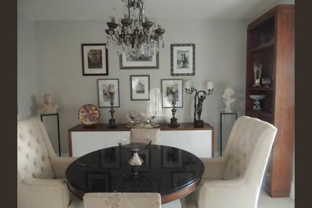 Apartamento à venda com 3 quartos, 260m² em Campo Belo, São Paulo