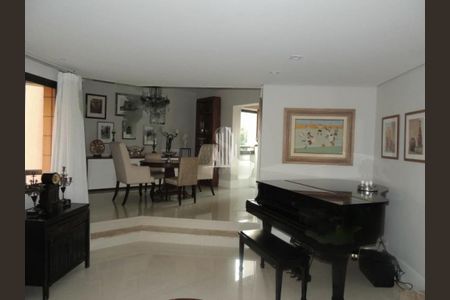 Apartamento à venda com 3 quartos, 260m² em Campo Belo, São Paulo