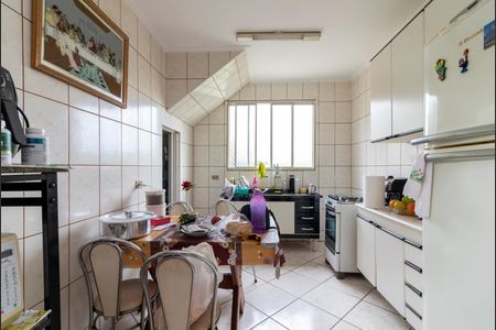 Casa à venda com 469m², 4 quartos e 4 vagas Casa à venda com 469m², 4 quartos e 4 vagasCozinha