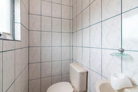 Casa à venda com 469m², 4 quartos e 4 vagas Casa à venda com 469m², 4 quartos e 4 vagasBanheiro 3