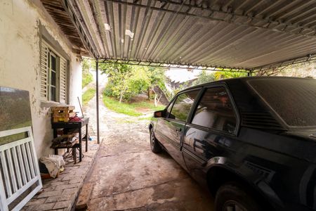 Casa à venda com 469m², 4 quartos e 4 vagas Casa à venda com 469m², 4 quartos e 4 vagasQuintal / Garagem