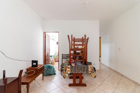 Casa à venda com 469m², 4 quartos e 4 vagas Casa à venda com 469m², 4 quartos e 4 vagasSala de Jantar