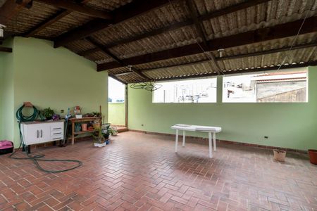 Casa à venda com 469m², 4 quartos e 4 vagas Casa à venda com 469m², 4 quartos e 4 vagasÁrea de Lazer