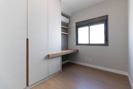 Apartamento à venda com 80m², 3 quartos e 2 vagasQuarto 2