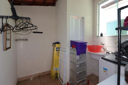 Apartamento à venda com 100m², 2 quartos e 2 vagasÁrea de Serviço