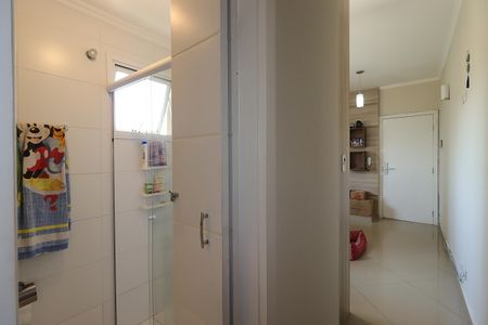 Apartamento à venda com 100m², 2 quartos e 2 vagasCorredor