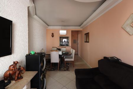 Apartamento à venda com 67m², 3 quartos e 1 vagaSala