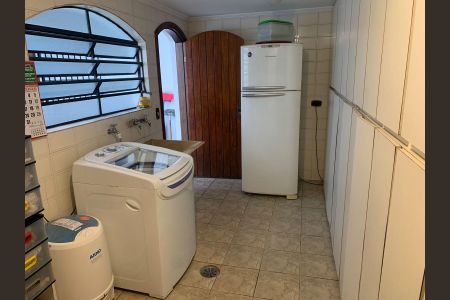 Casa para alugar com 130m², 5 quartos e 3 vagas Casa para alugar com 130m², 5 quartos e 3 vagasLavanderia