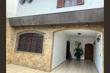 Casa para alugar com 130m², 5 quartos e 3 vagas Casa para alugar com 130m², 5 quartos e 3 vagasGaragem