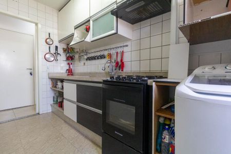 Apartamento para alugar com 78m², 2 quartos e 1 vaga Apartamento para alugar com 78m², 2 quartos e 1 vagaCozinha e Área de Serviço