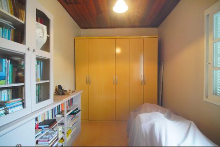 Casa para alugar com 163m², 5 quartos e 4 vagasQuarto 4