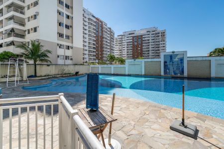 Apartamento à venda com 60m², 2 quartos e 1 vaga Apartamento à venda com 60m², 2 quartos e 1 vagaÁrea comum - Piscina
