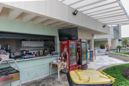 Apartamento à venda com 60m², 2 quartos e 1 vaga Apartamento à venda com 60m², 2 quartos e 1 vagaÁrea comum - Bar da piscina