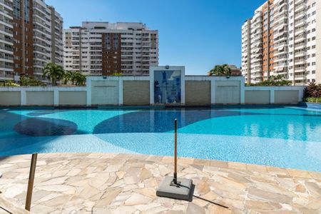 Apartamento à venda com 60m², 2 quartos e 1 vaga Apartamento à venda com 60m², 2 quartos e 1 vagaÁrea comum - Piscina