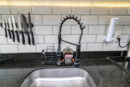 Apartamento à venda com 60m², 2 quartos e 1 vaga Apartamento à venda com 60m², 2 quartos e 1 vagaCozinha - Torneira