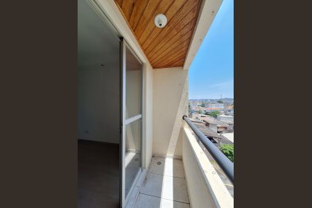 Sacada  de apartamento à venda com 3 quartos, 54m² em Vila Dionisia, São Paulo