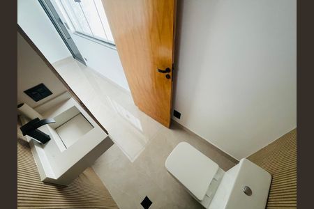 Casa à venda com 210m², 3 quartos e 4 vagasLavabo