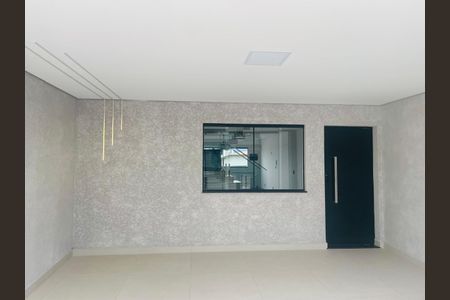 Casa à venda com 210m², 3 quartos e 4 vagasGaragem