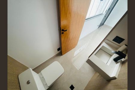 Casa à venda com 210m², 3 quartos e 4 vagasLavabo