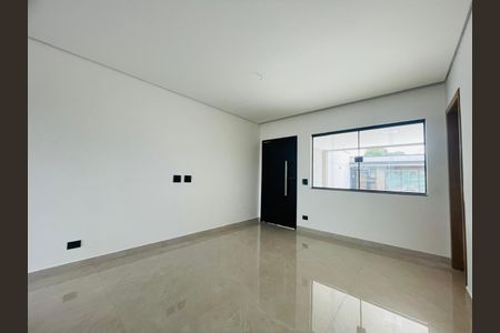 Sala de casa à venda com 3 quartos, 210m² em Jardim Vila Galvao, Guarulhos