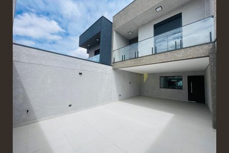 Casa à venda com 210m², 3 quartos e 4 vagasGaragem