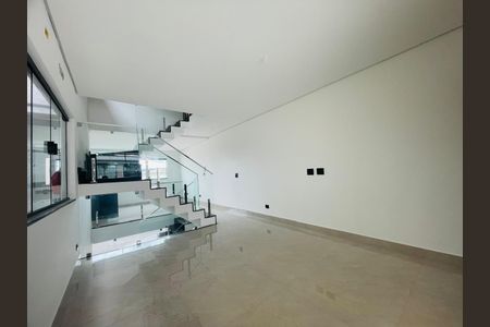 Sala de casa à venda com 3 quartos, 210m² em Jardim Vila Galvao, Guarulhos