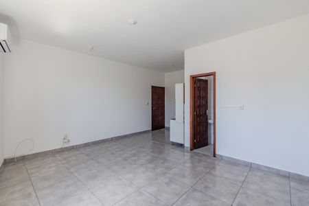 Sala/Quarto de kitnet/studio para alugar com 1 quarto, 50m² em Cavalhada, Porto Alegre