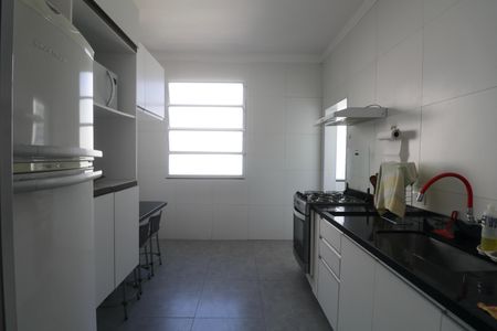 Apartamento para alugar com 110m², 3 quartos e 1 vaga Apartamento para alugar com 110m², 3 quartos e 1 vagaCozinha