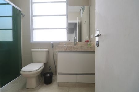 Apartamento para alugar com 110m², 3 quartos e 1 vaga Apartamento para alugar com 110m², 3 quartos e 1 vagaBanheiro Social