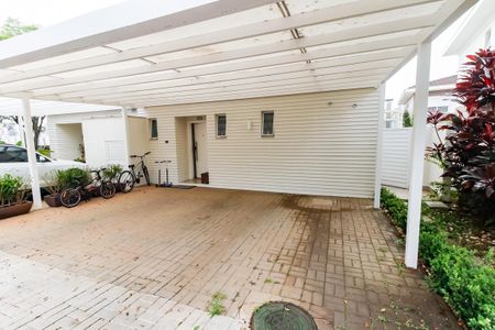 Casa de condomínio para alugar com 126m², 4 quartos e 3 vagasGaragem